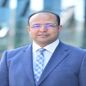  الدكتور حاتم العبد 